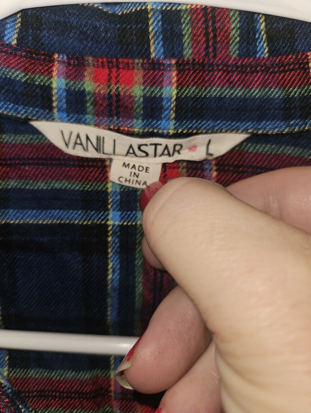 Vanilla Star Womans Plaid Long Sleeve Button Up Top Size L - Picture 5 of 10